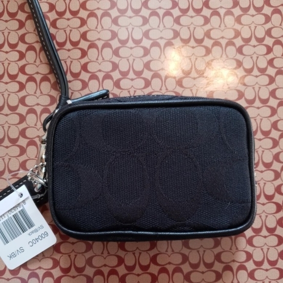 🐎Coach Mini Pouch🐎 - Picture 2 of 15